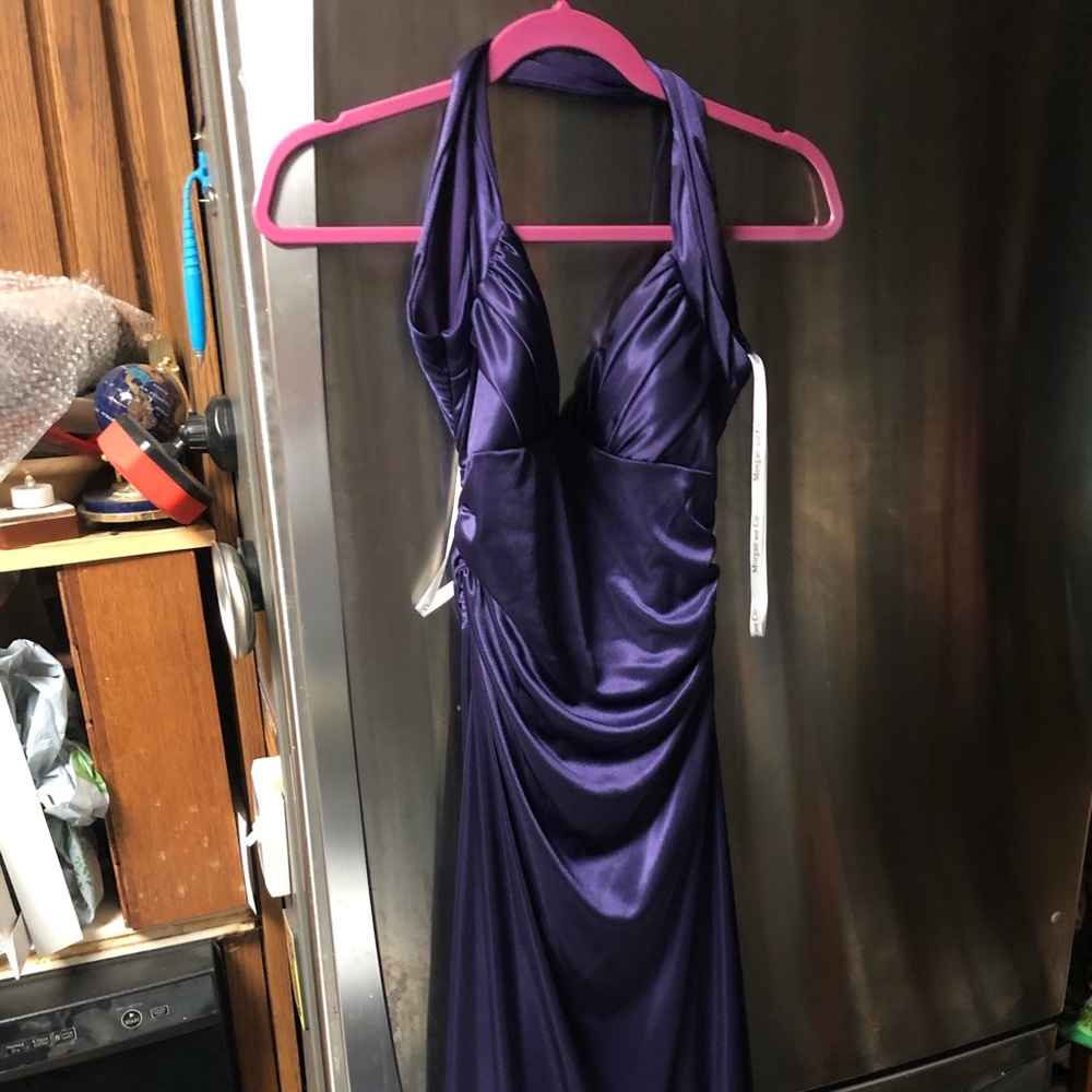 Morgan & Co. Prom Dress - 463 $65 or $60 w/offer